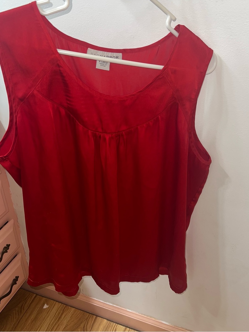 Sag Harbor Red Satin Scoop Neck Sleeveless Top